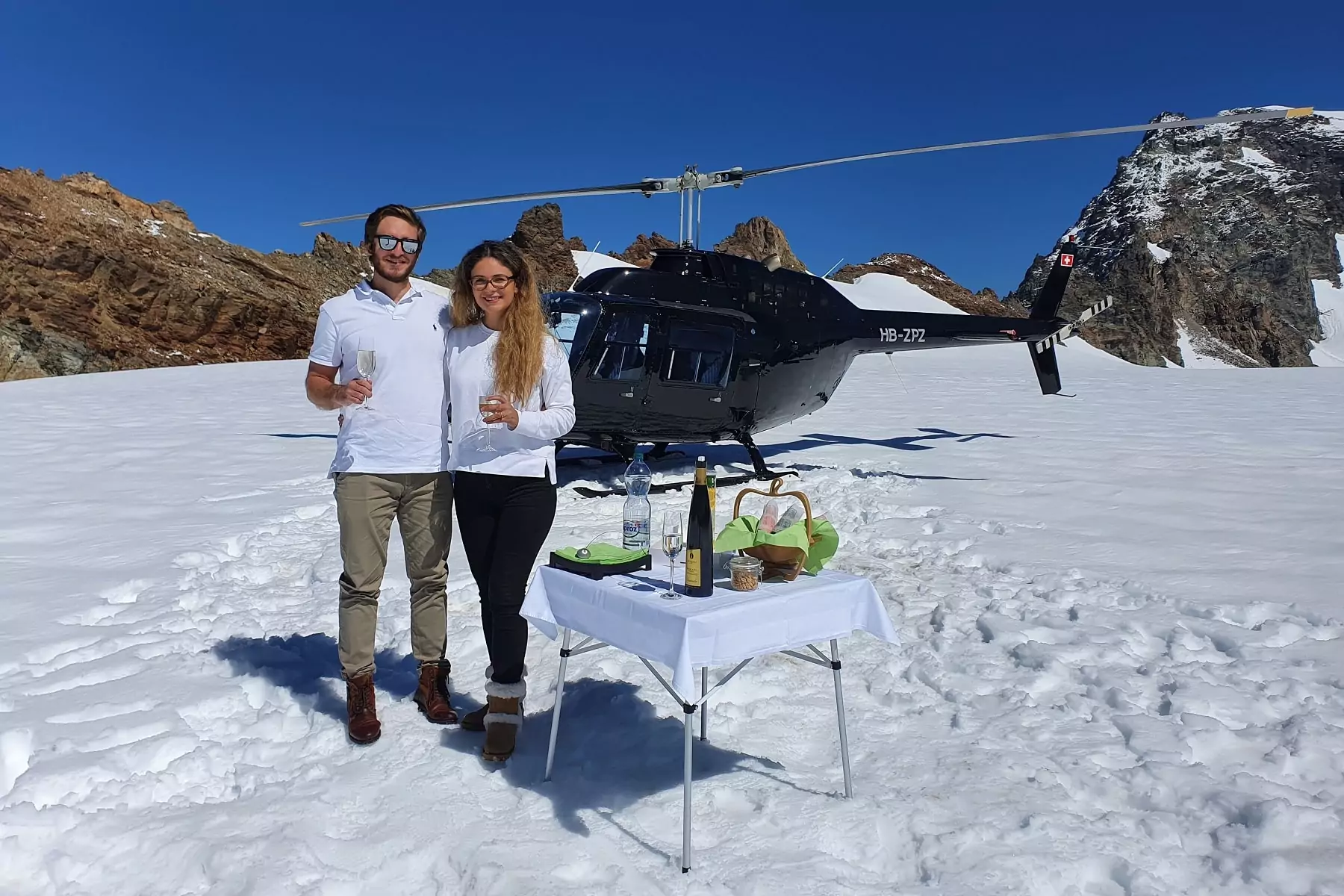 Elite-Flights - Helicopter alpine flight with glacier landing, glacier flight, Bell 206 Jet Ranger, HB-XXO Petersgrat, glacier aperitif